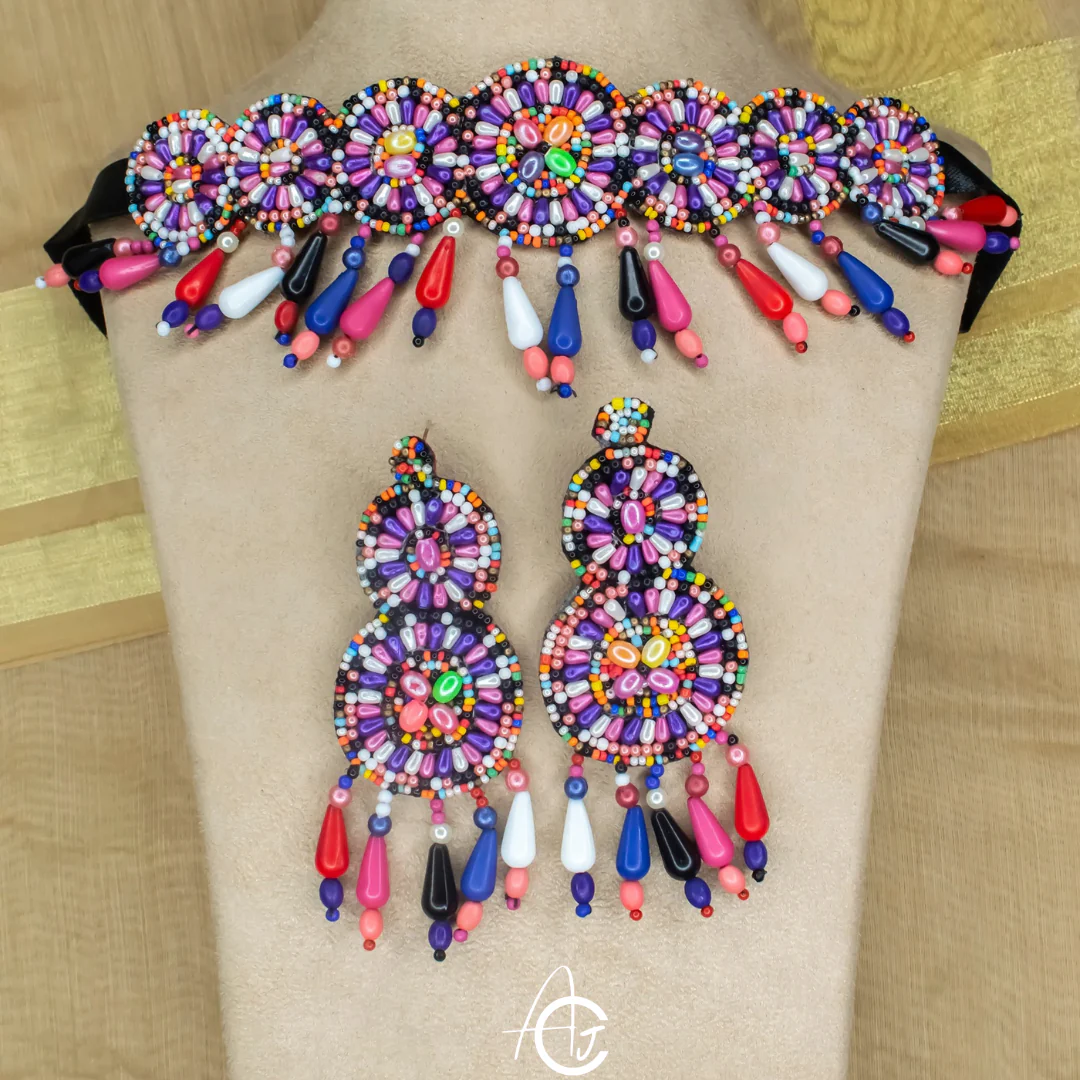 Beads Embroidered Necklace Set : Handmade - Image 5