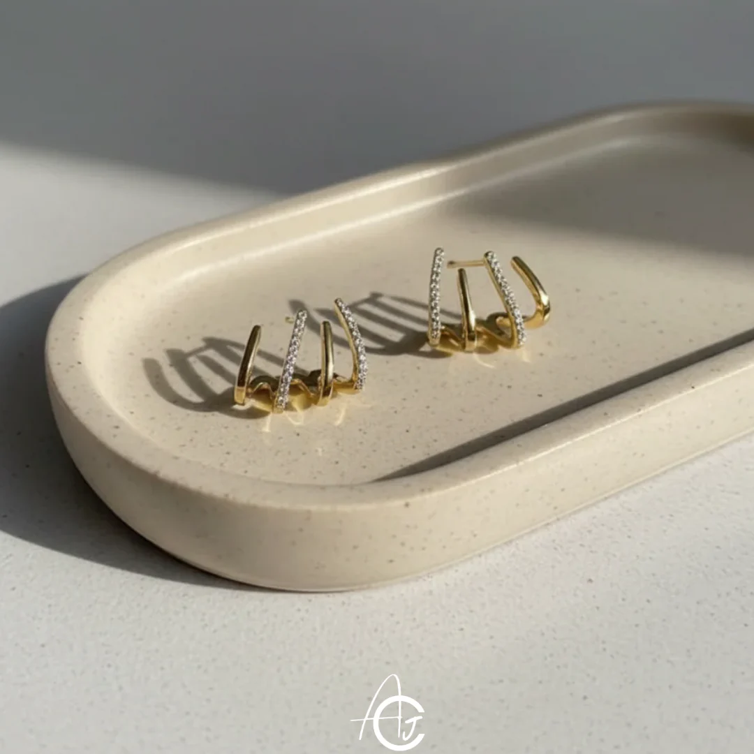 Bling Claw Earrings - Image 5