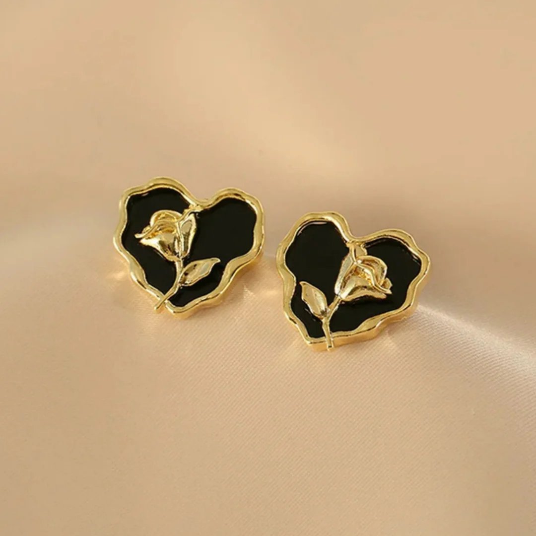 Floral Hearty Earrings - Image 6