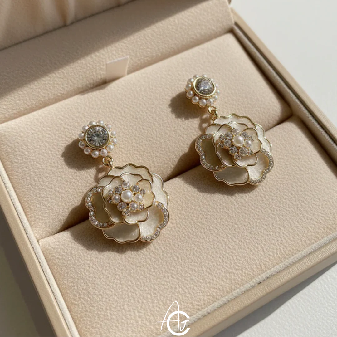 Flower Classy Earrings - Image 3