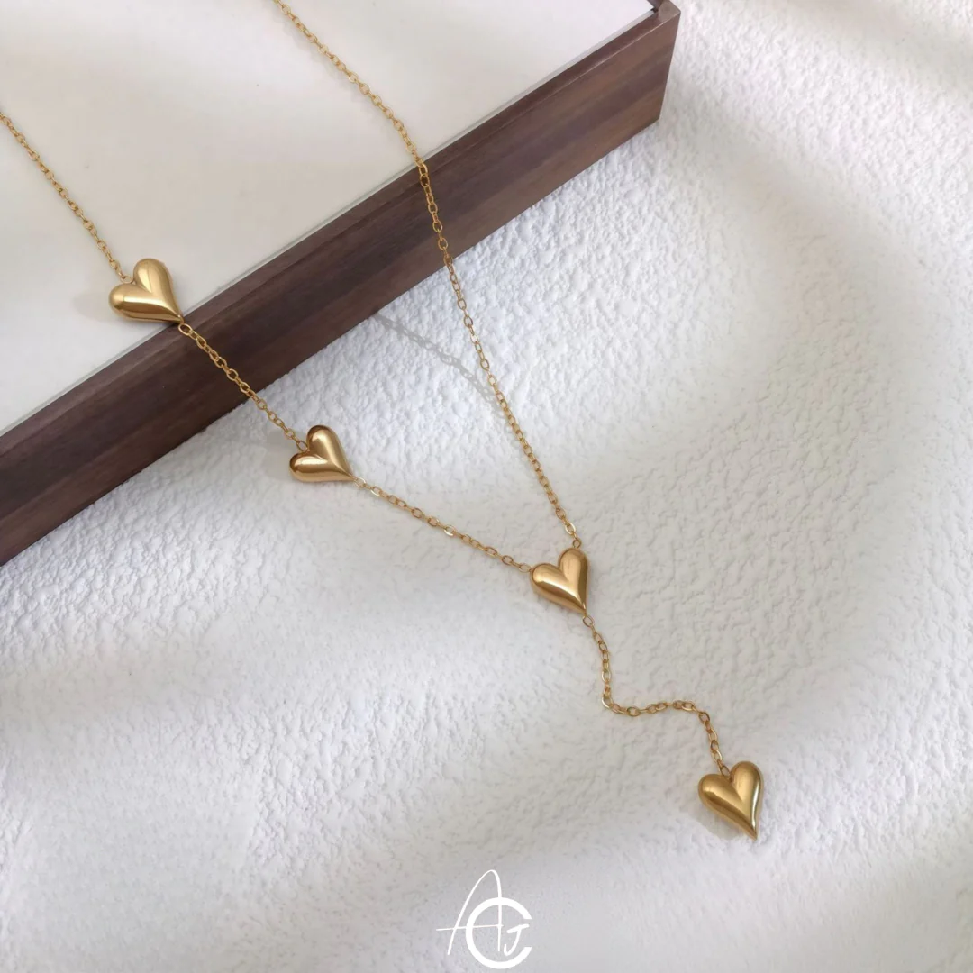 Gleamy Necklace - Image 3