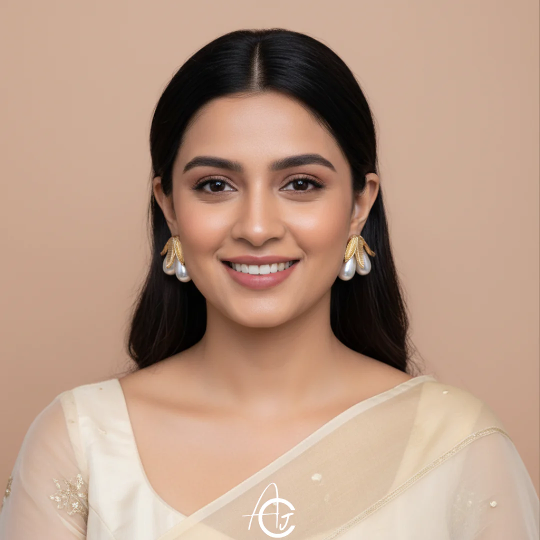 Hanging Pearls Earrings - Image 4
