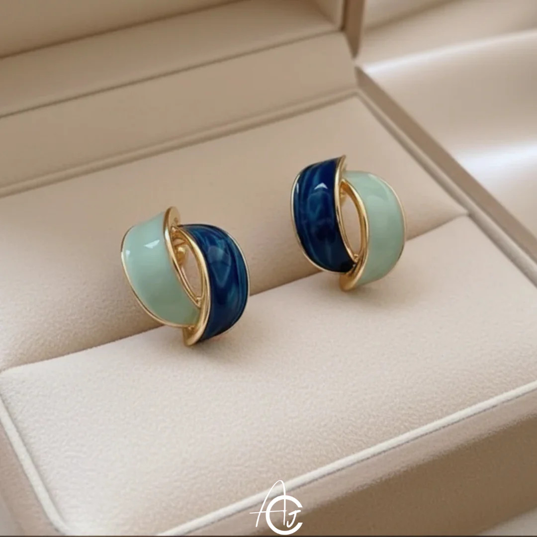 Swirl Earrings - Image 3