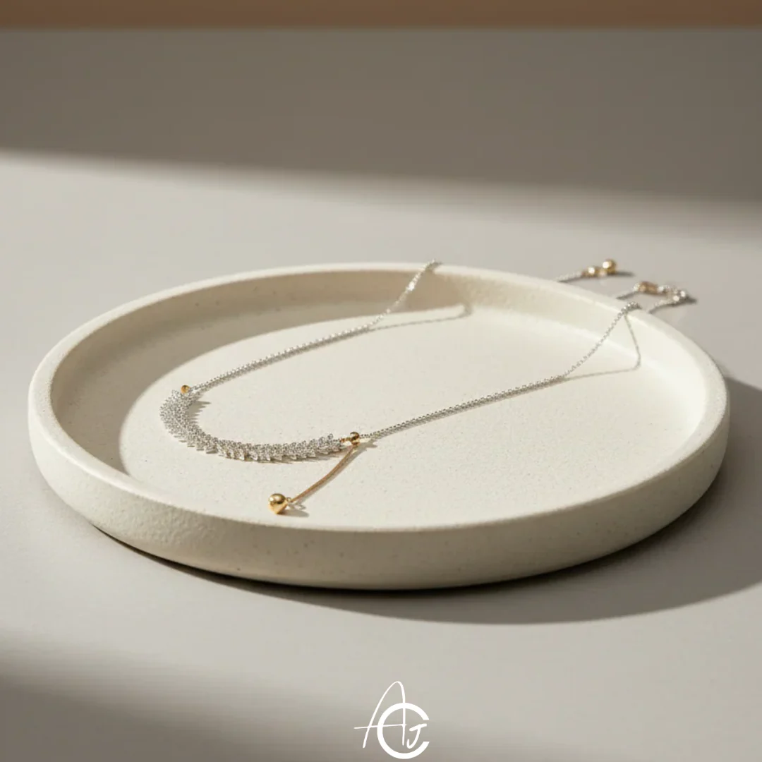 Trendy Crystal Leaves Necklace - Image 5